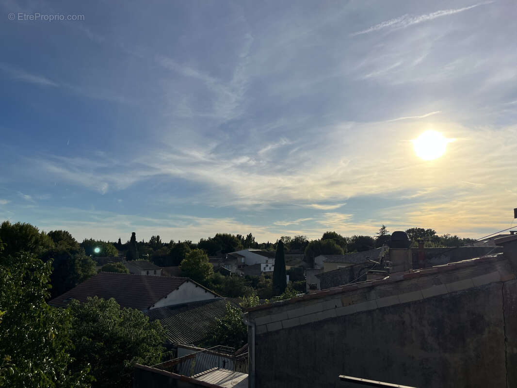 Appartement à PELISSANNE