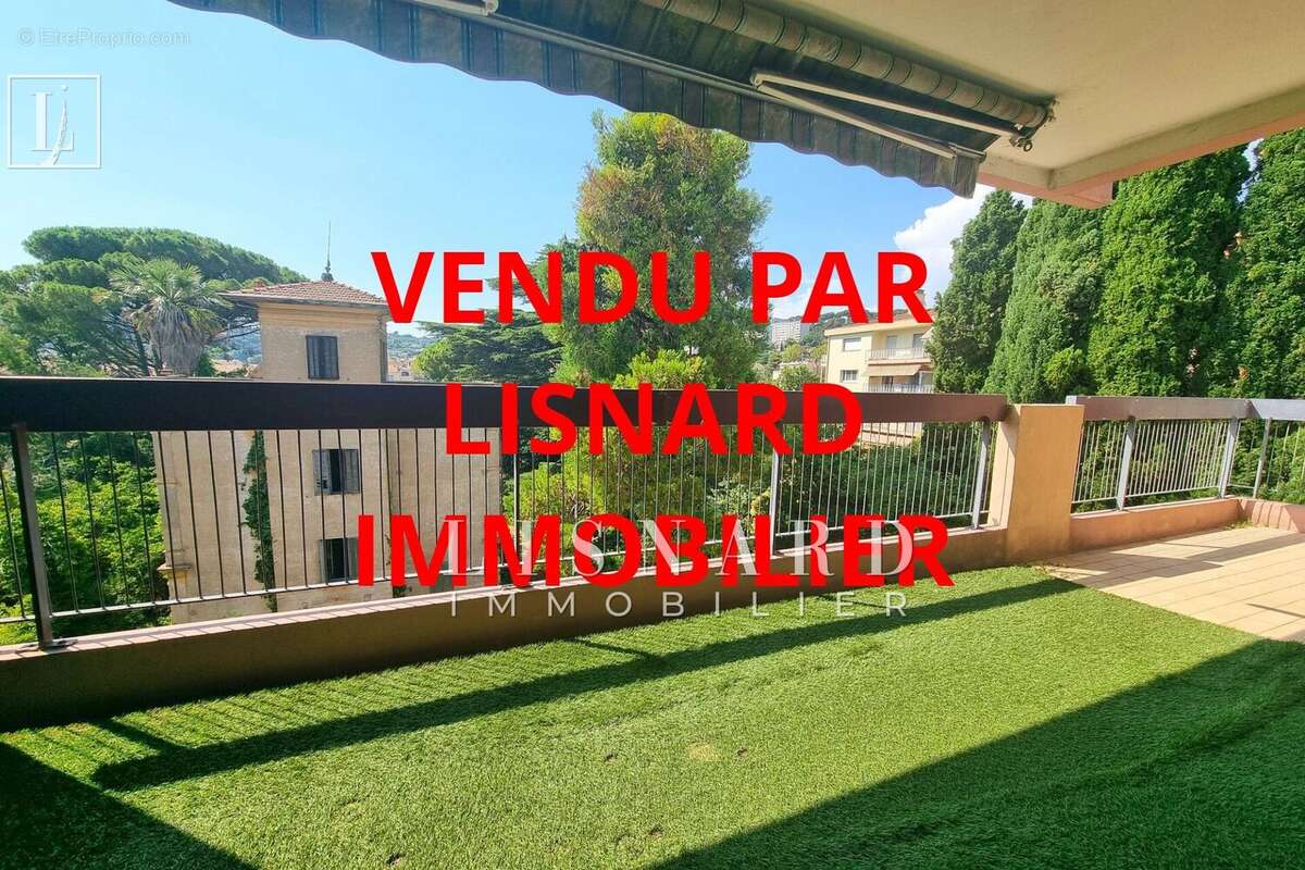 Appartement à VALLAURIS