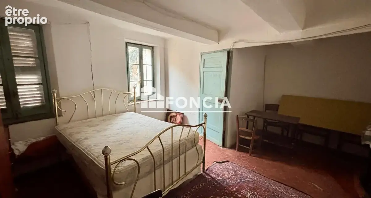 Maison de village à rénover entièrement, cachet ancien et cave voûtée - photo 4