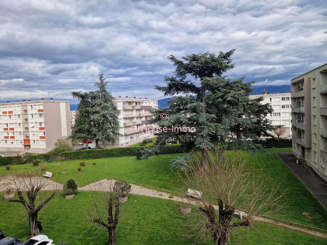 Appartement à ROMANS-SUR-ISERE