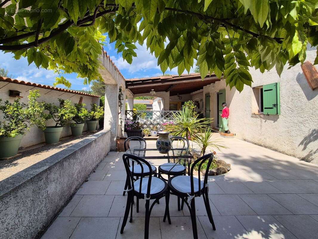 Maison à DRAGUIGNAN