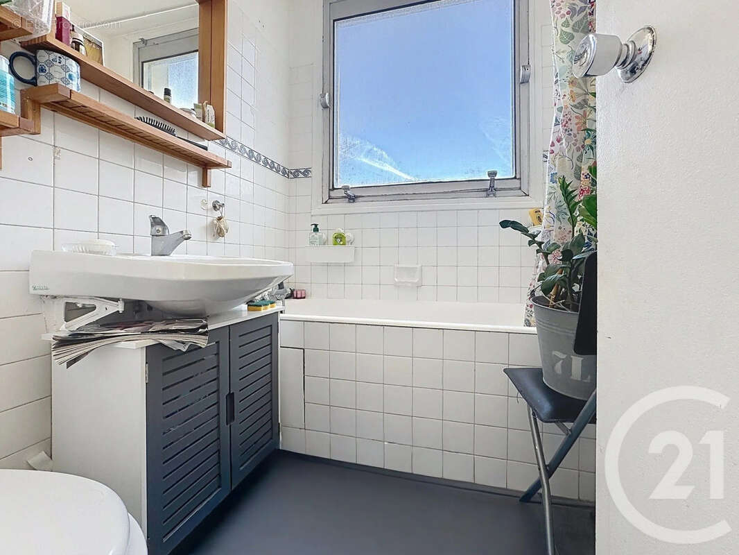 Appartement à PARIS-12E