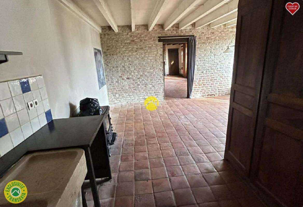 Maison à SAINT-LEOPARDIN-D'AUGY