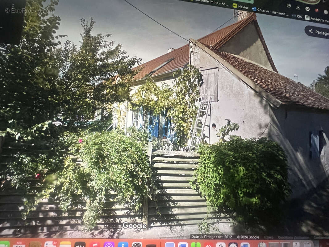 Maison à VARENNES-VAUZELLES