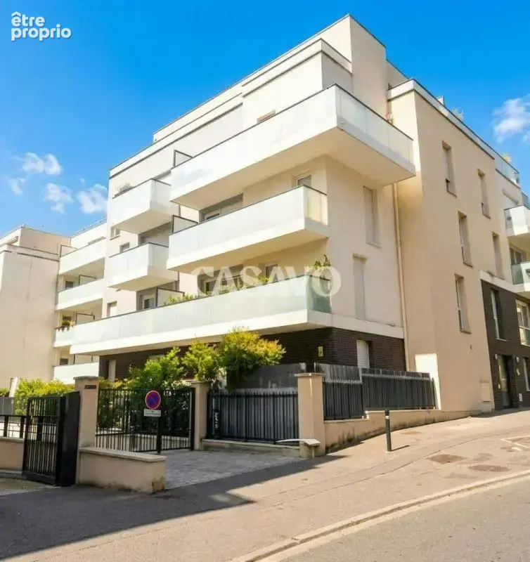 Photo Appartement à Thorigny-Sur-Marne au prix de 199 000€