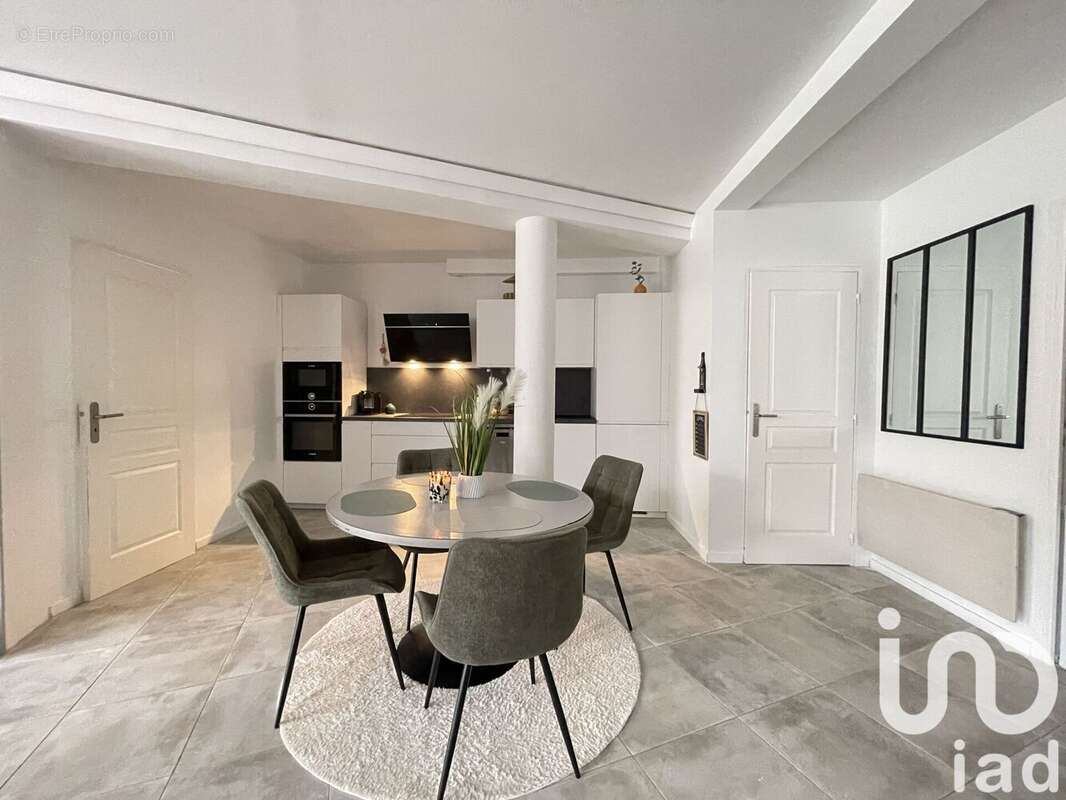 Photo 6 - Appartement à LE VAL-SAINT-GERMAIN