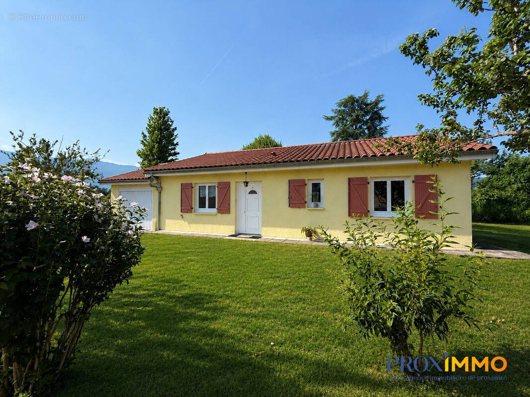 Maison 91 m² à Tullins  - photo 2