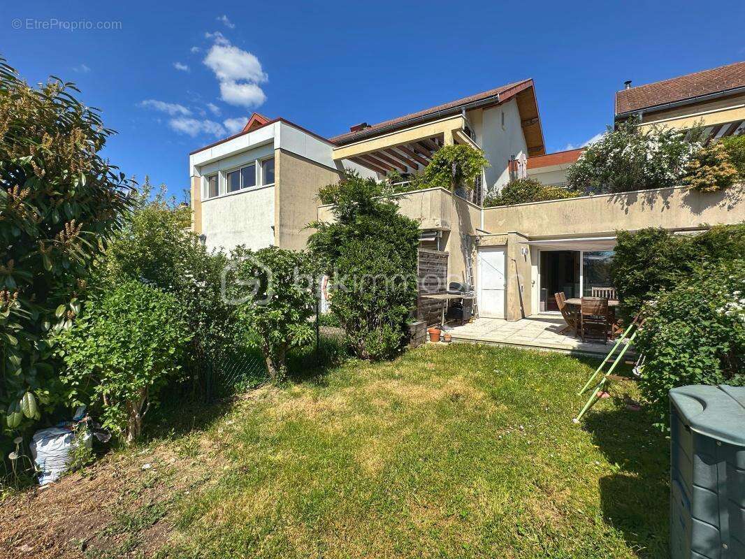Appartement à VILLAZ