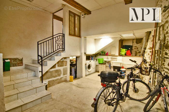 Maison à PEYRIAC-MINERVOIS