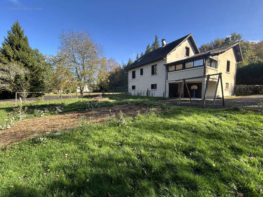 Maison à SAINT-CLEMENT