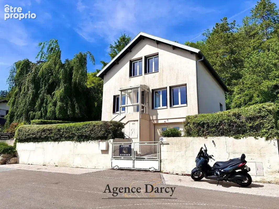 Photo Maison à Daix au prix de 365 000€