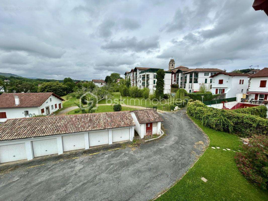 Appartement à URRUGNE