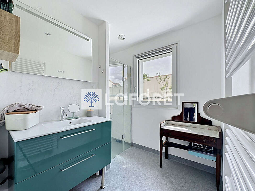 Maison Secondigny - photo 11