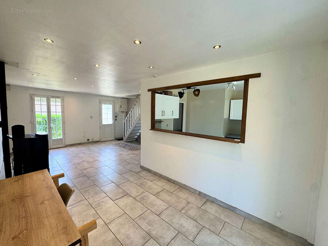 Belle maison familiale - 140m² - Sans travaux - photo 4