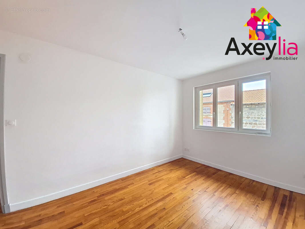 Maison à SAINT-HAON-LE-VIEUX