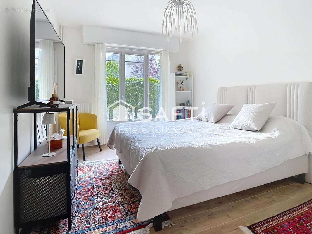 Appartement 118 m² à Saint-Maur-Des-Fosses  - photo 5