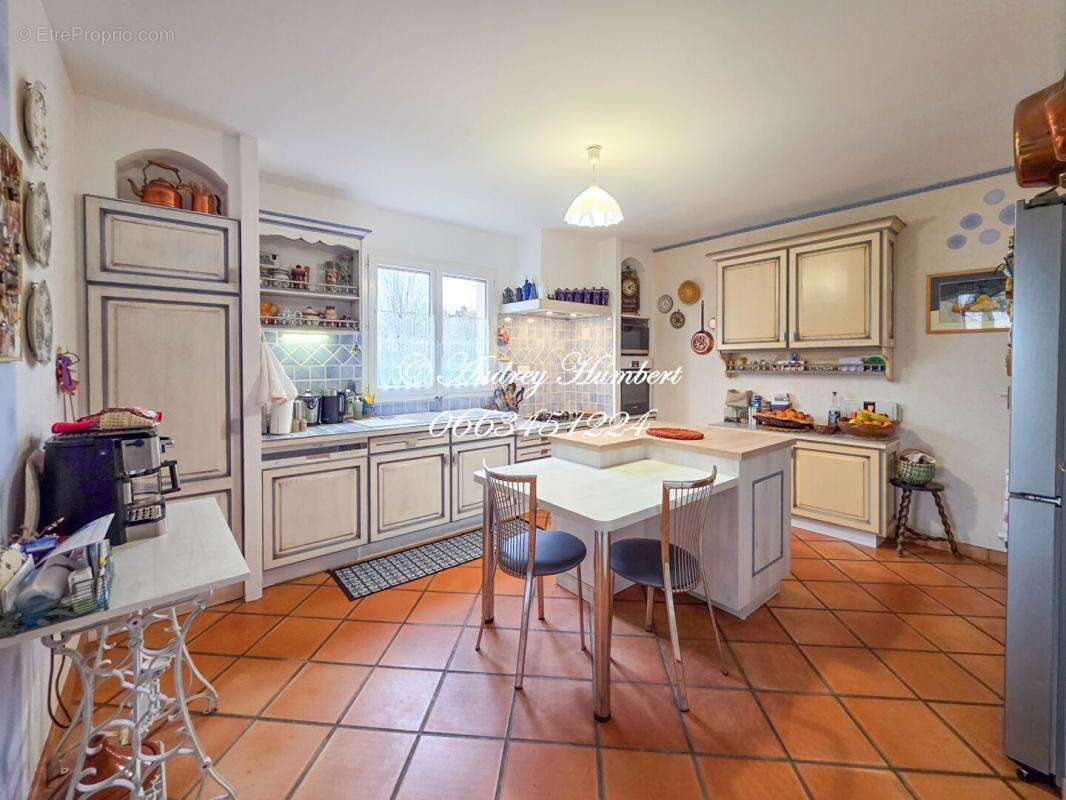 Maison à PIERREVERT