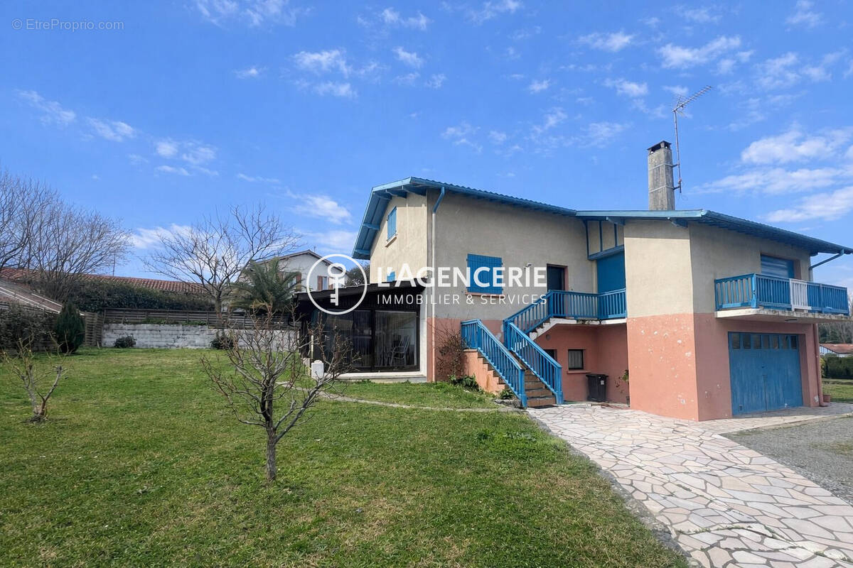 Maison à ARCANGUES