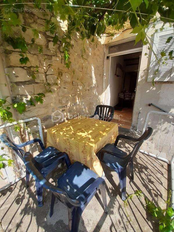 Maison de Village avec terrasse - photo 2