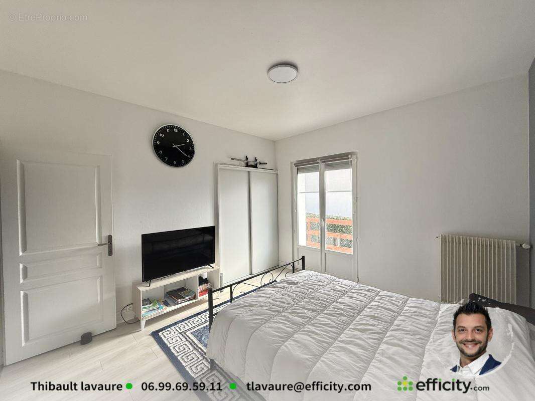 Maison à SAINT-YRIEIX-SUR-CHARENTE