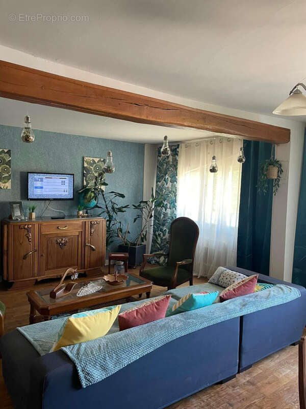 Maison à CHATEAU-CHERVIX