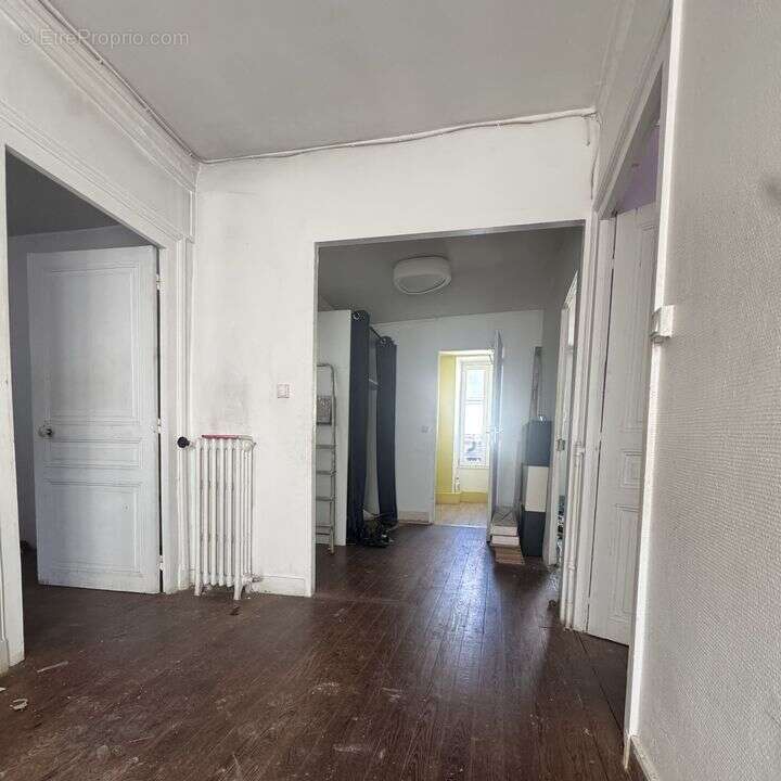 Appartement à MEREVILLE
