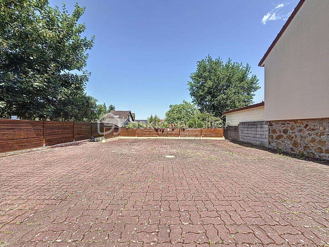 Maison à BONNEUIL-SUR-MARNE