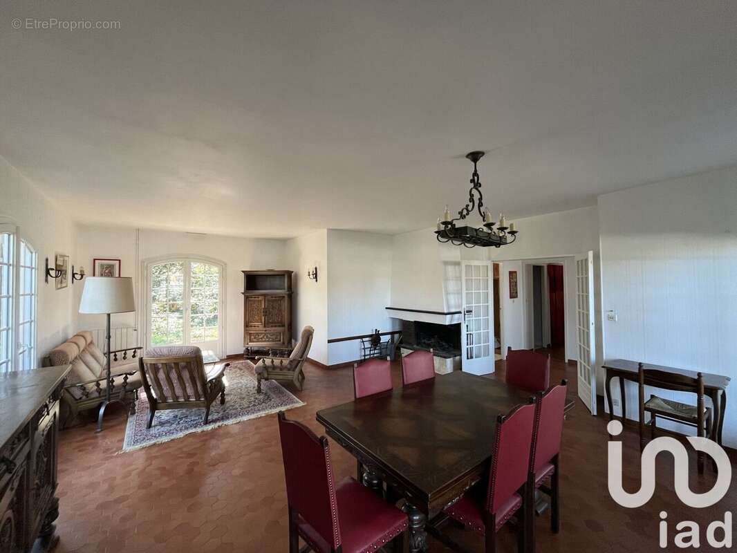 Maison 138 m² à Pessac  - photo 2