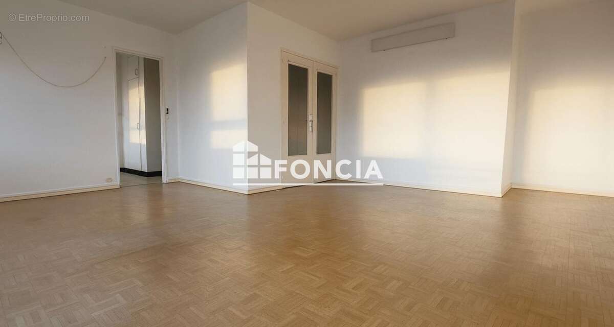 Appartement à RUEIL-MALMAISON