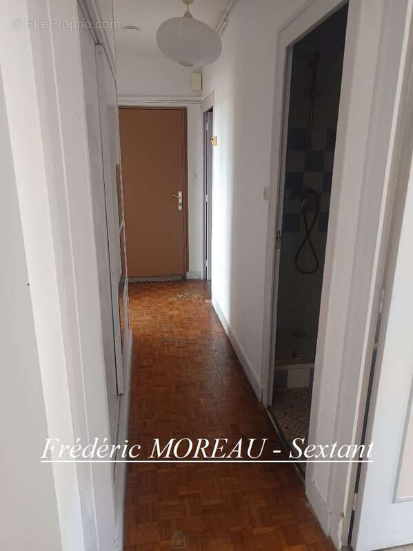 Dans résidence calme et bien entretenue en hyper centre, venez découvrir ce beau T4 avec balcon et garage - photo 7