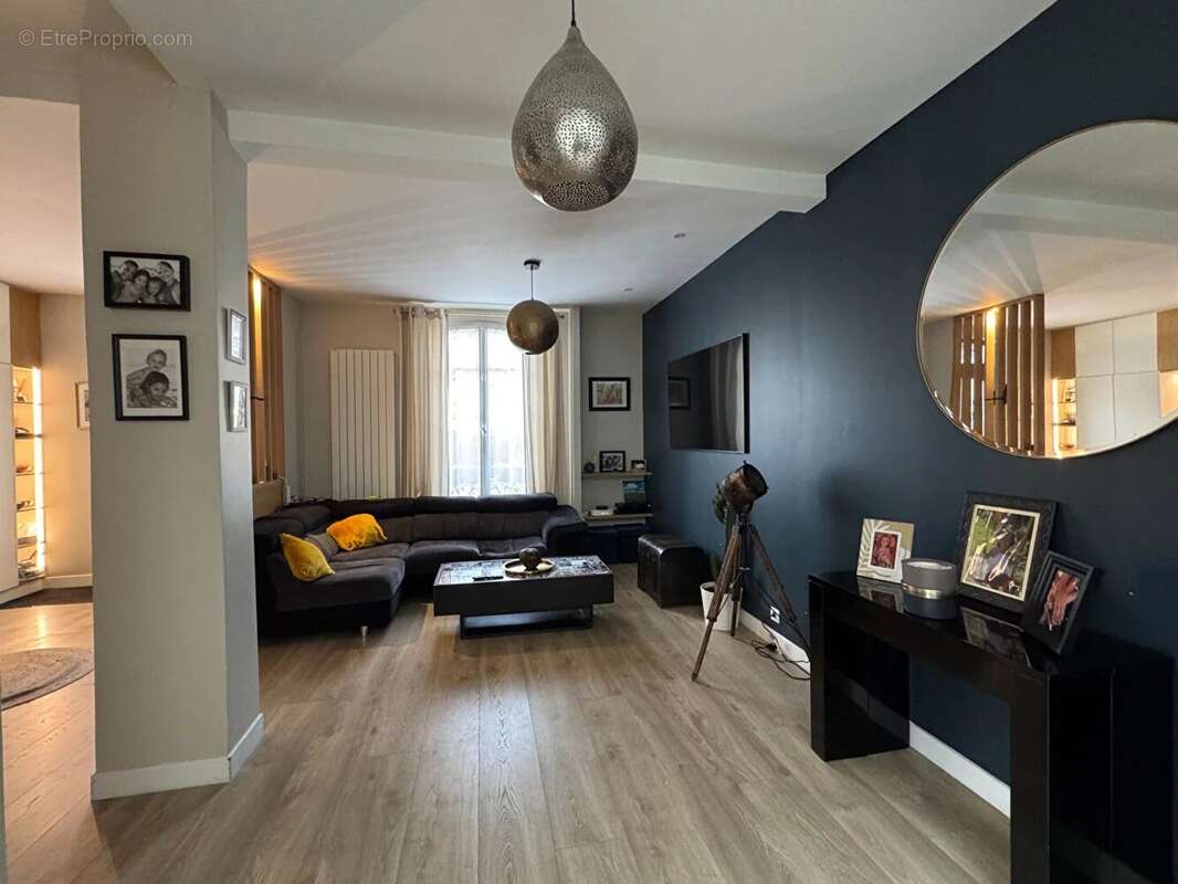 Maison à BOIS-COLOMBES