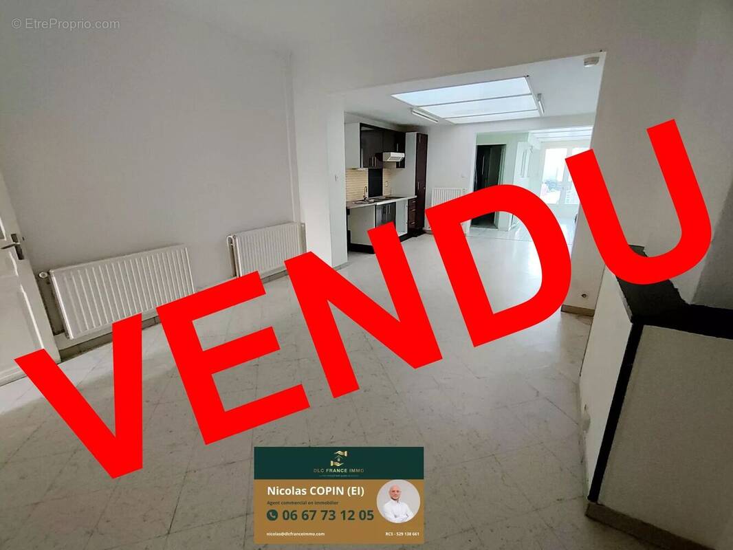 Photo 1 - Maison à VALENCIENNES