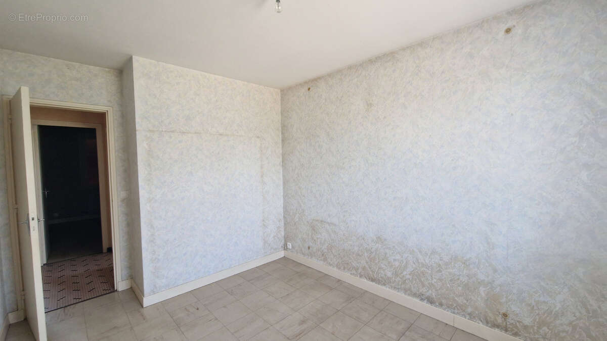 Langon proche gare - maison 4 chambres - terrain 980 m2 - photo 11