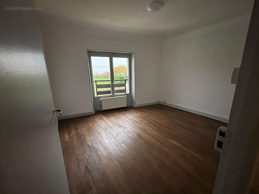 Maison à SERMOISE-SUR-LOIRE