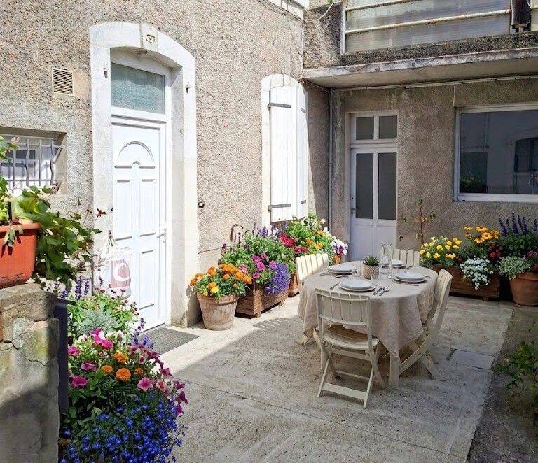 Appartement à NAY