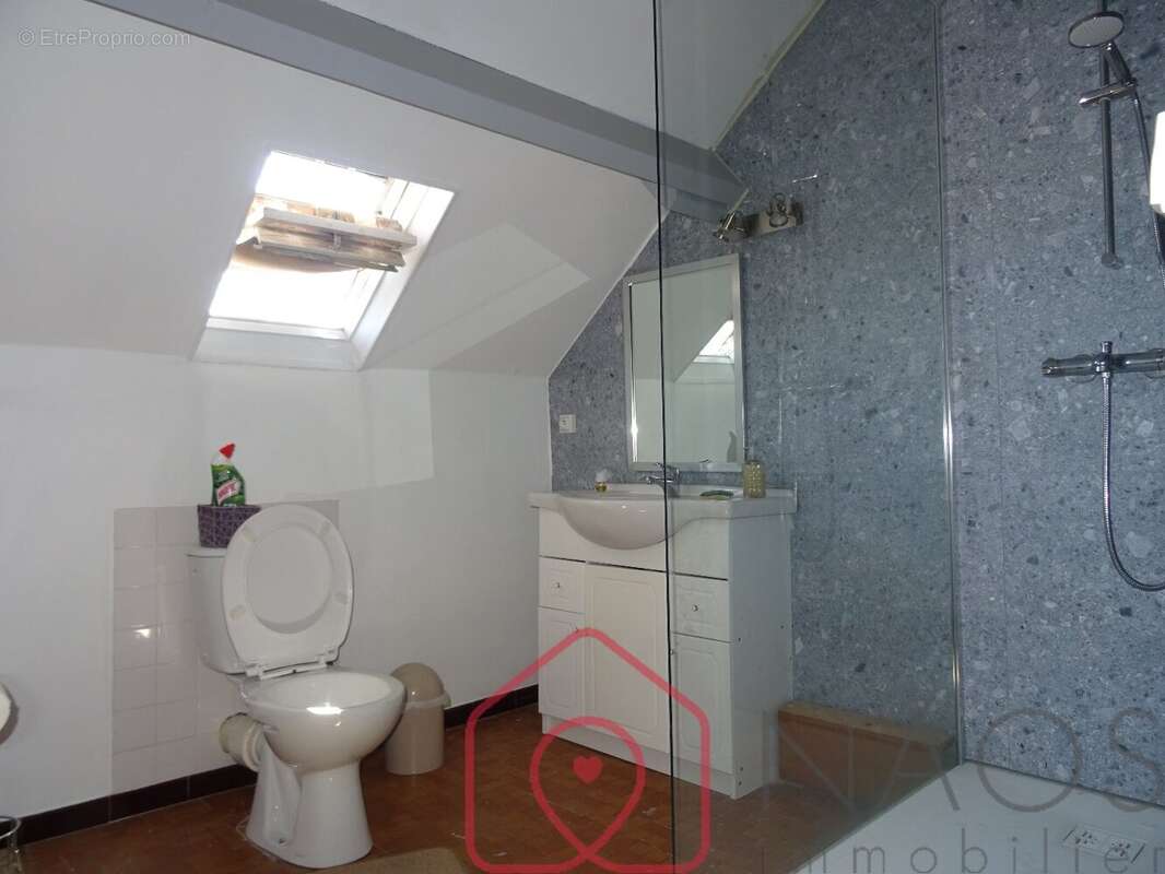 Maison rénovée T5- 120 m² hab. - photo 11
