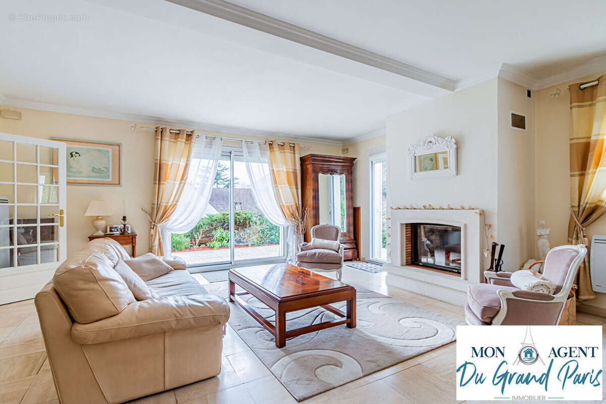 Maison à VERSAILLES