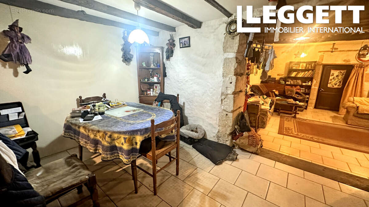 Maison à VANXAINS