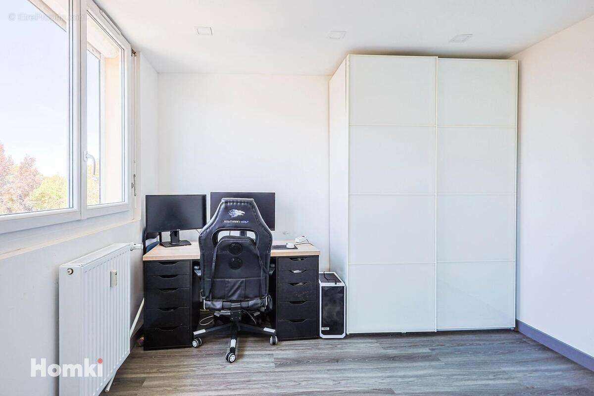 Appartement à BILLERE