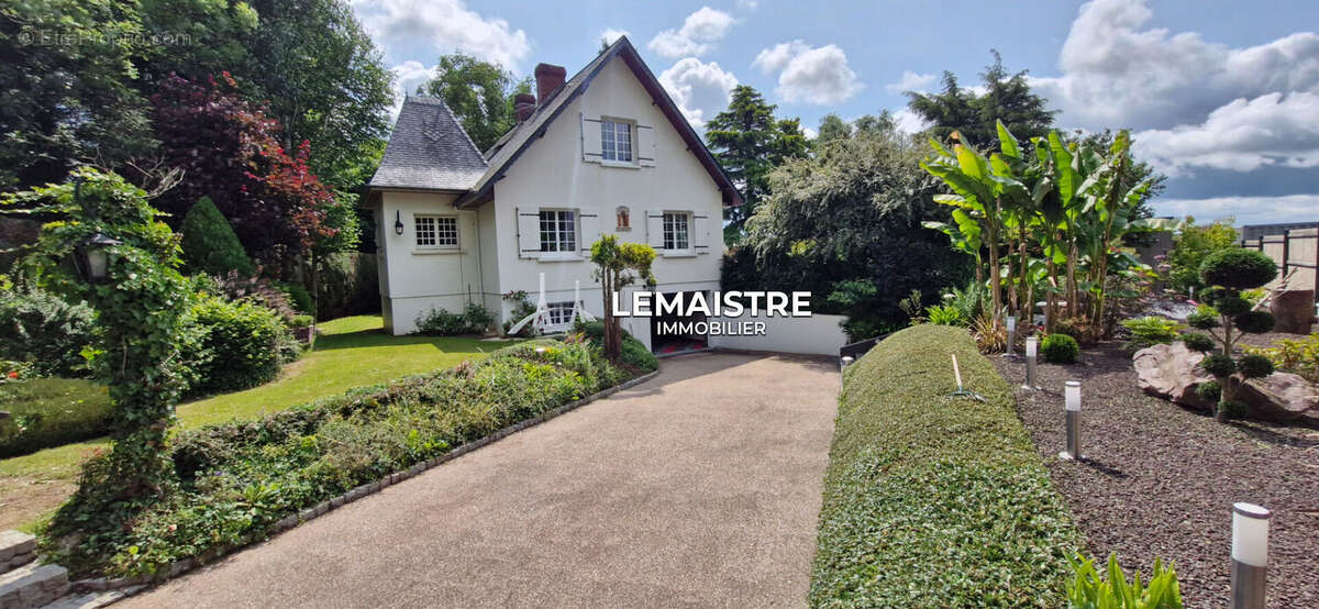 Maison à FAUVILLE-EN-CAUX