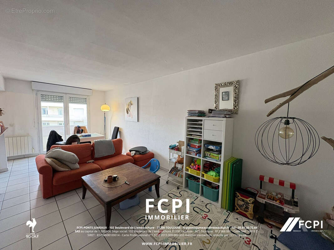 Appartement trois pièces 68 m2 - TALENCE - photo 4