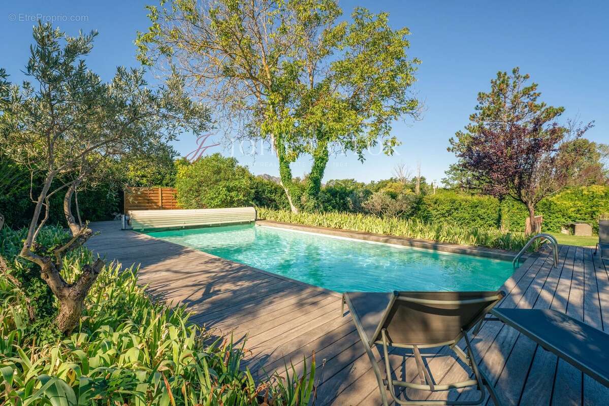 Maison à EYGALIERES