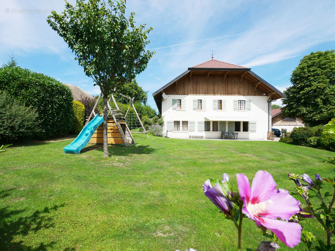 Maison à ETAUX