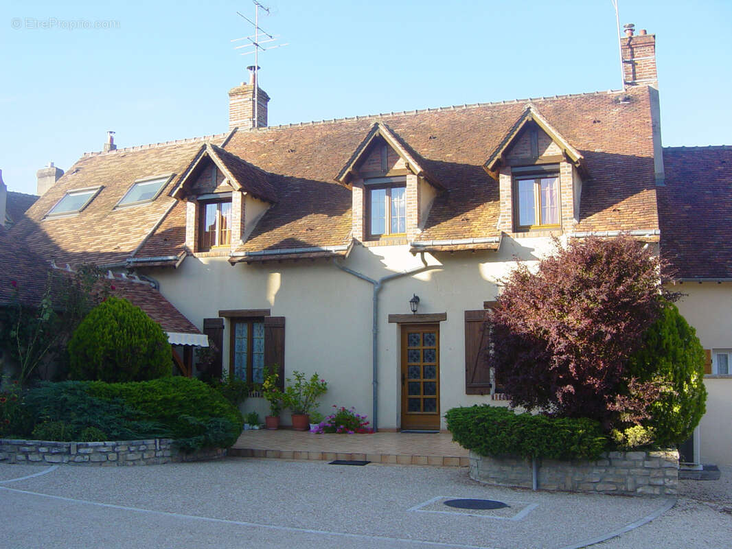 Maison à NOGENT-SUR-VERNISSON
