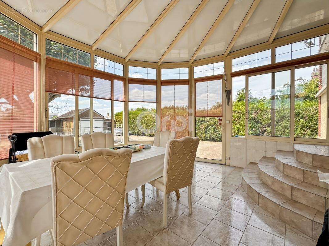 Maison 6 pièces de 117 m² - photo 11