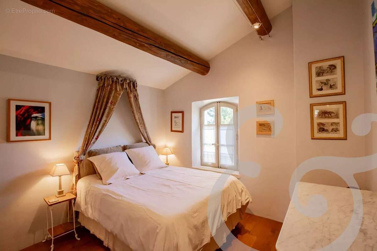 Maison à EYGALIERES