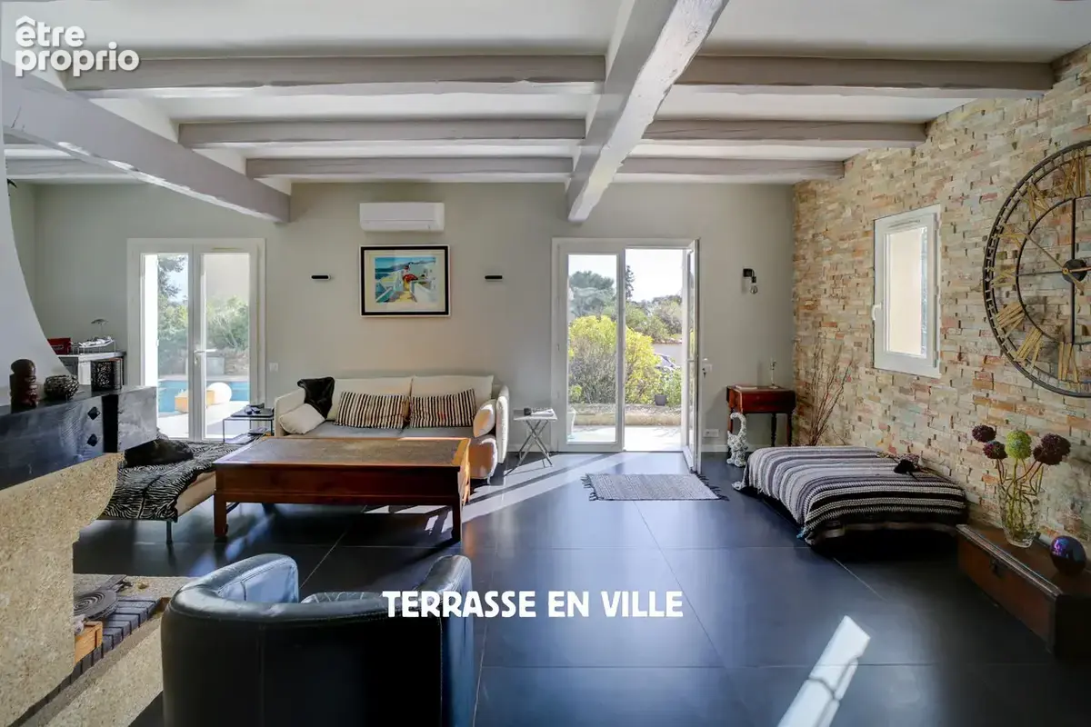 Belle villa renovee 214m2 - quartier fontsainte - t2 independant - piscine - 940 000€ - photo 9