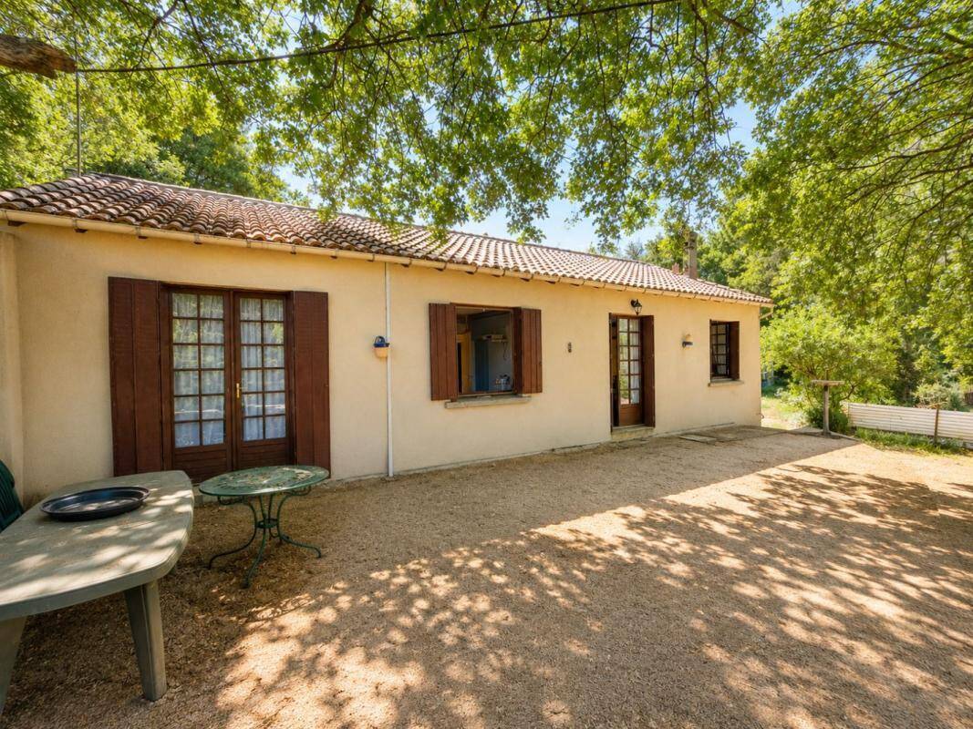 Maison à VEZENOBRES