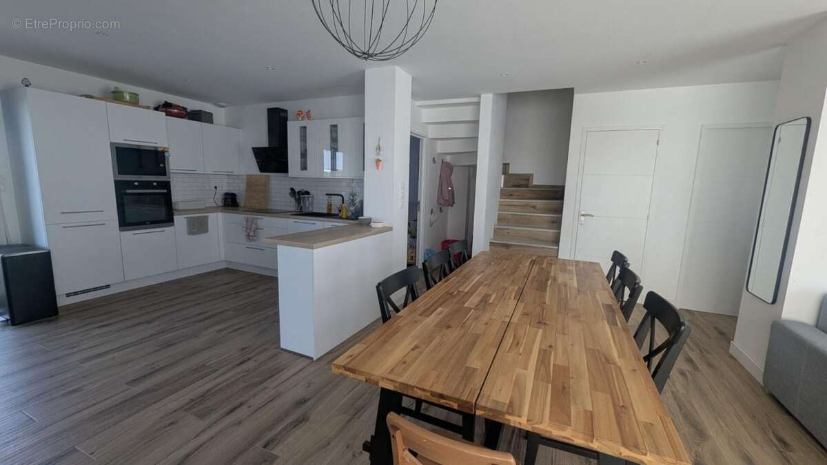 Maison à BRETTEVILLE-SUR-LAIZE