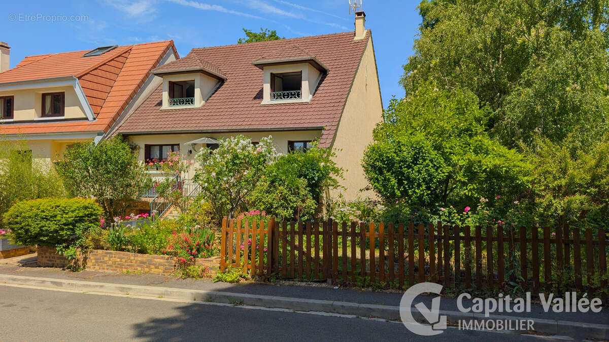 Maison à VILLEBON-SUR-YVETTE